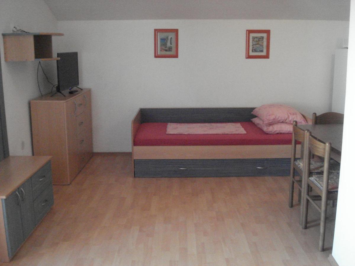 Apartments Car Vir Dış mekan fotoğraf